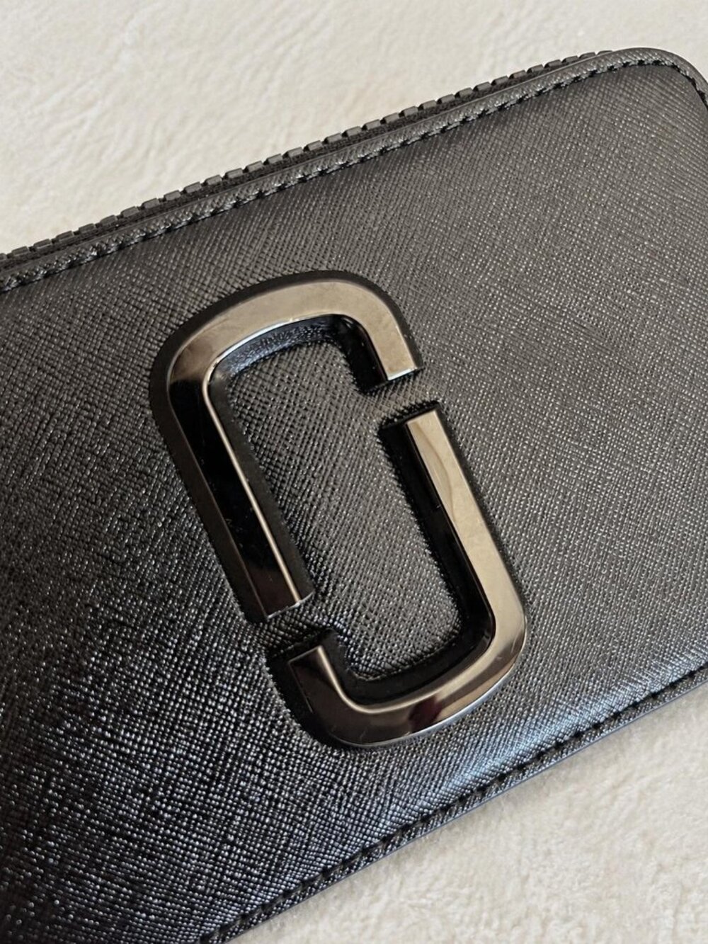 Marc Jacobs Mixed Media Crossbody Shoulder Bag - Picture 3 of 6